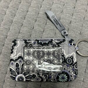 Vera Bradley Small Coin Purse Color: Gray Medallion Condition: Like New